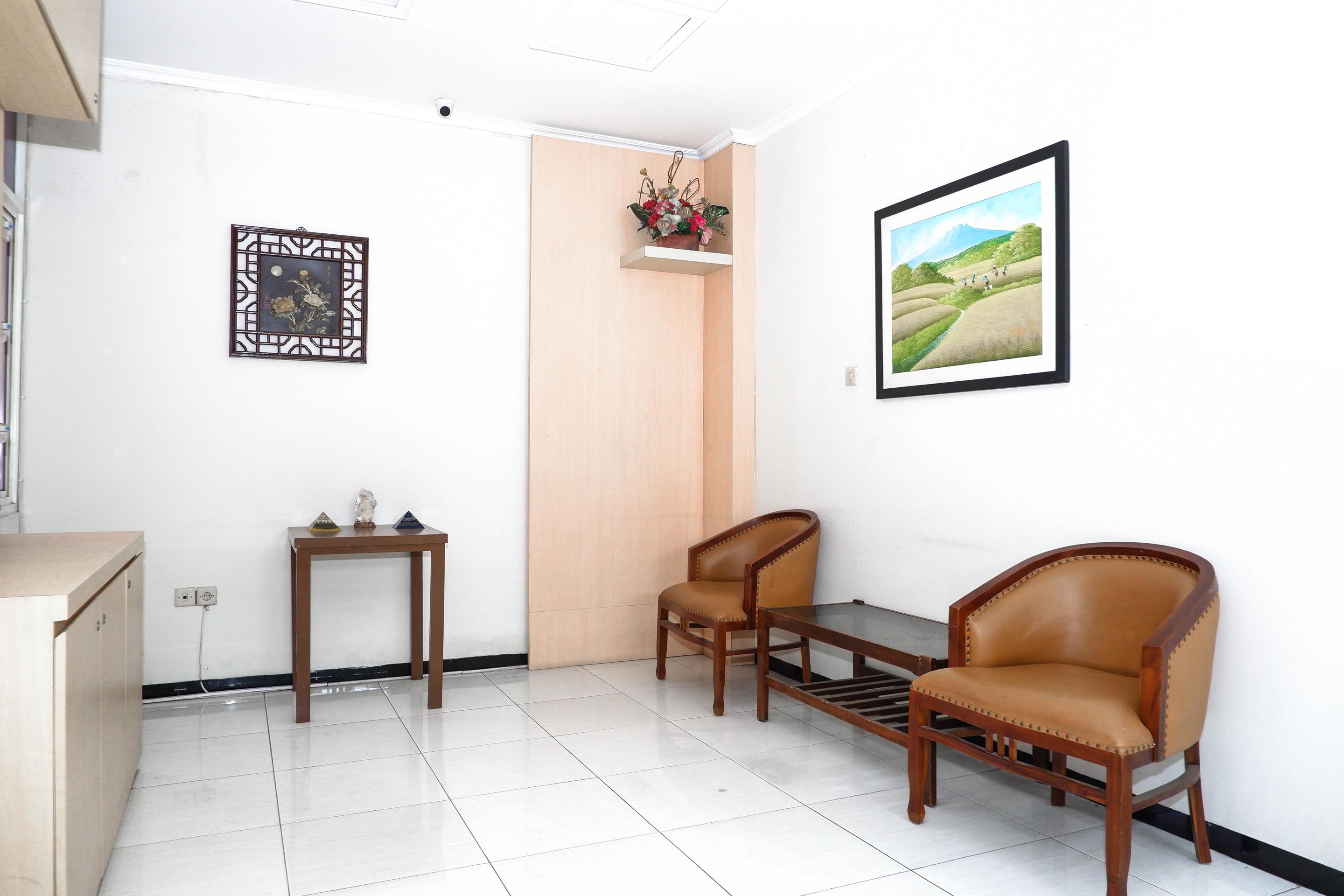 Sky Guesthouse Semarang Zewnętrze zdjęcie