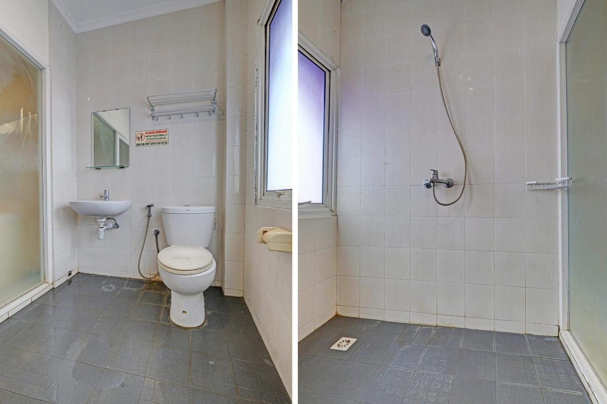 Sky Guesthouse Semarang Zewnętrze zdjęcie