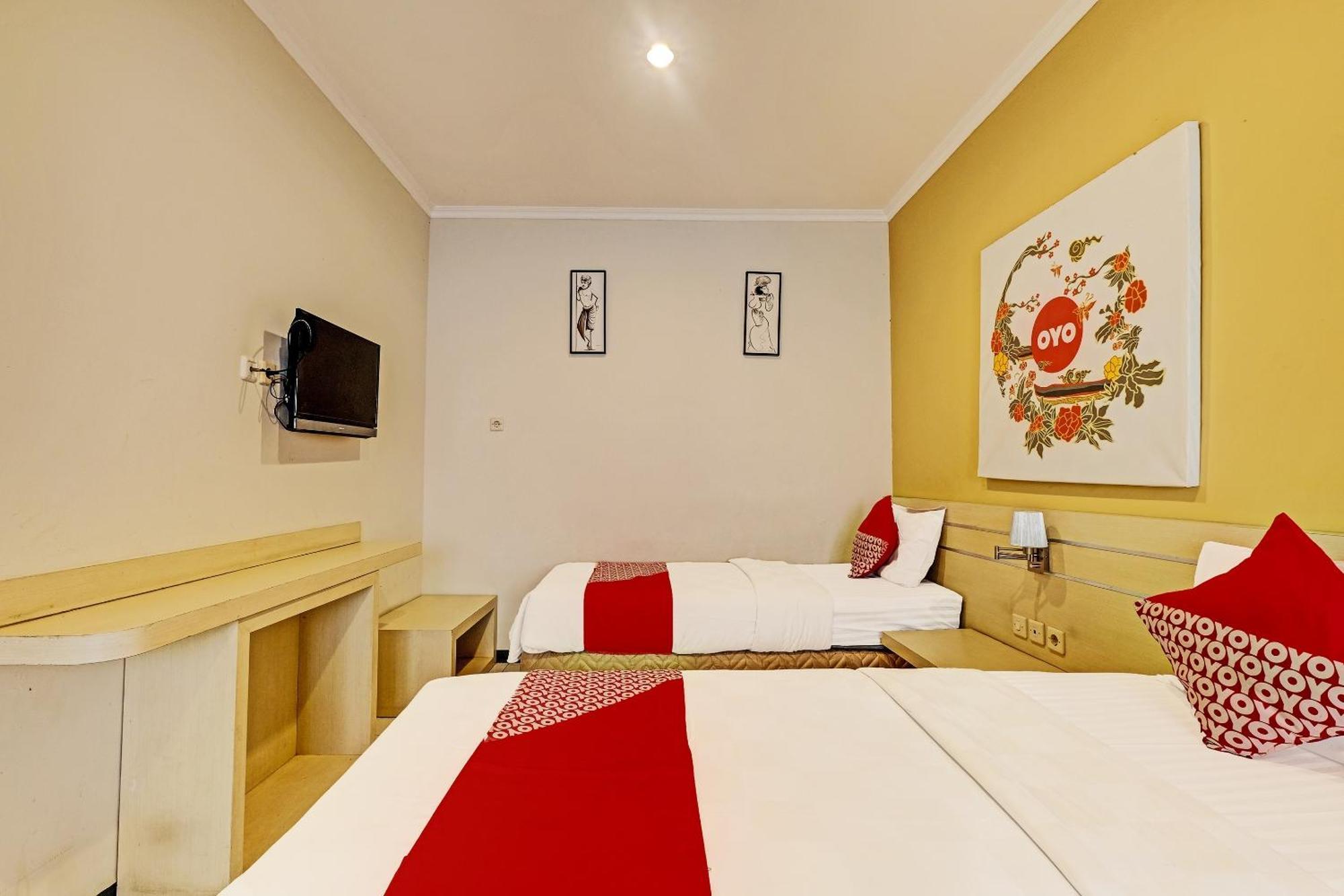 Sky Guesthouse Semarang Zewnętrze zdjęcie