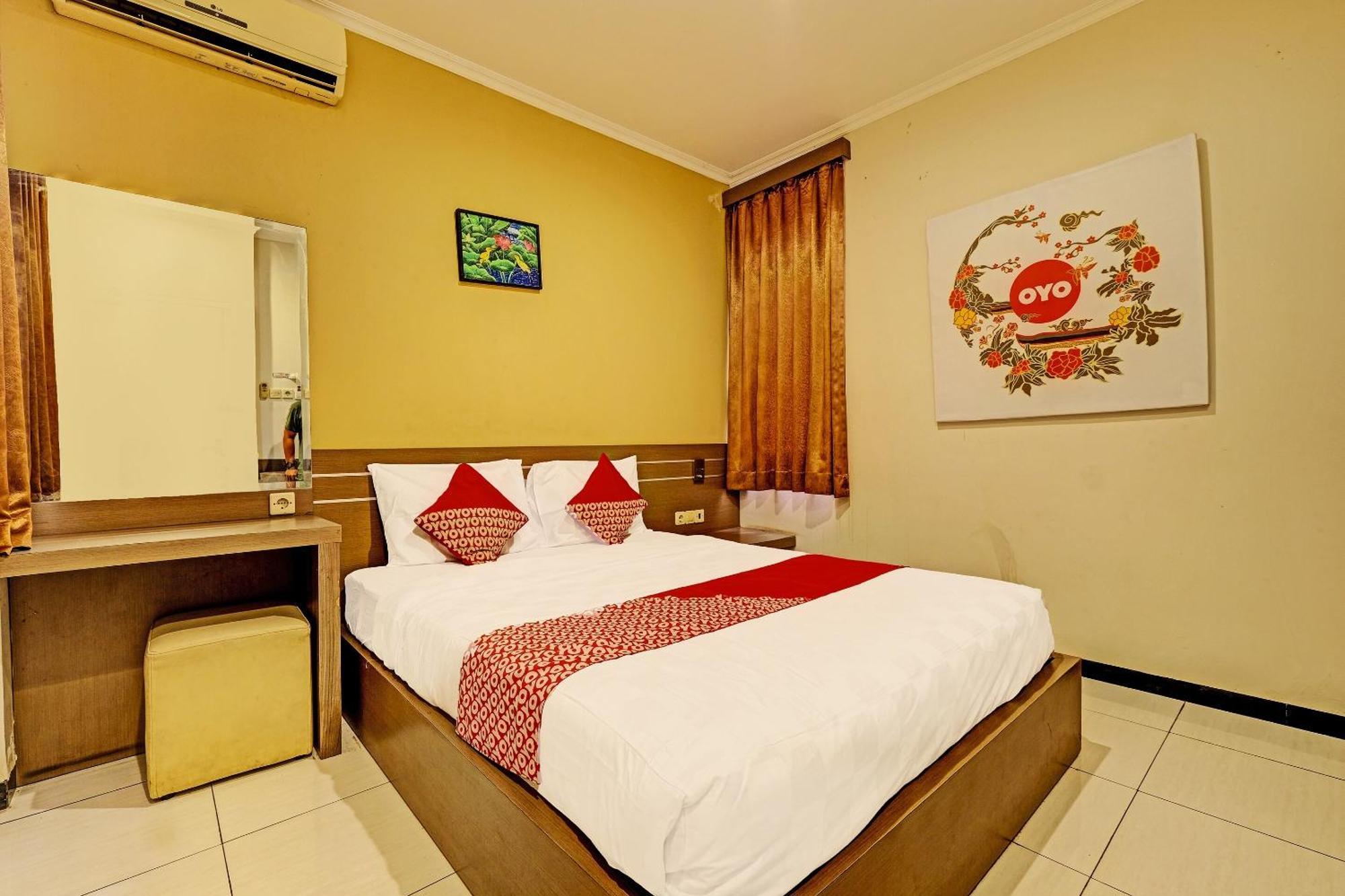 Sky Guesthouse Semarang Zewnętrze zdjęcie