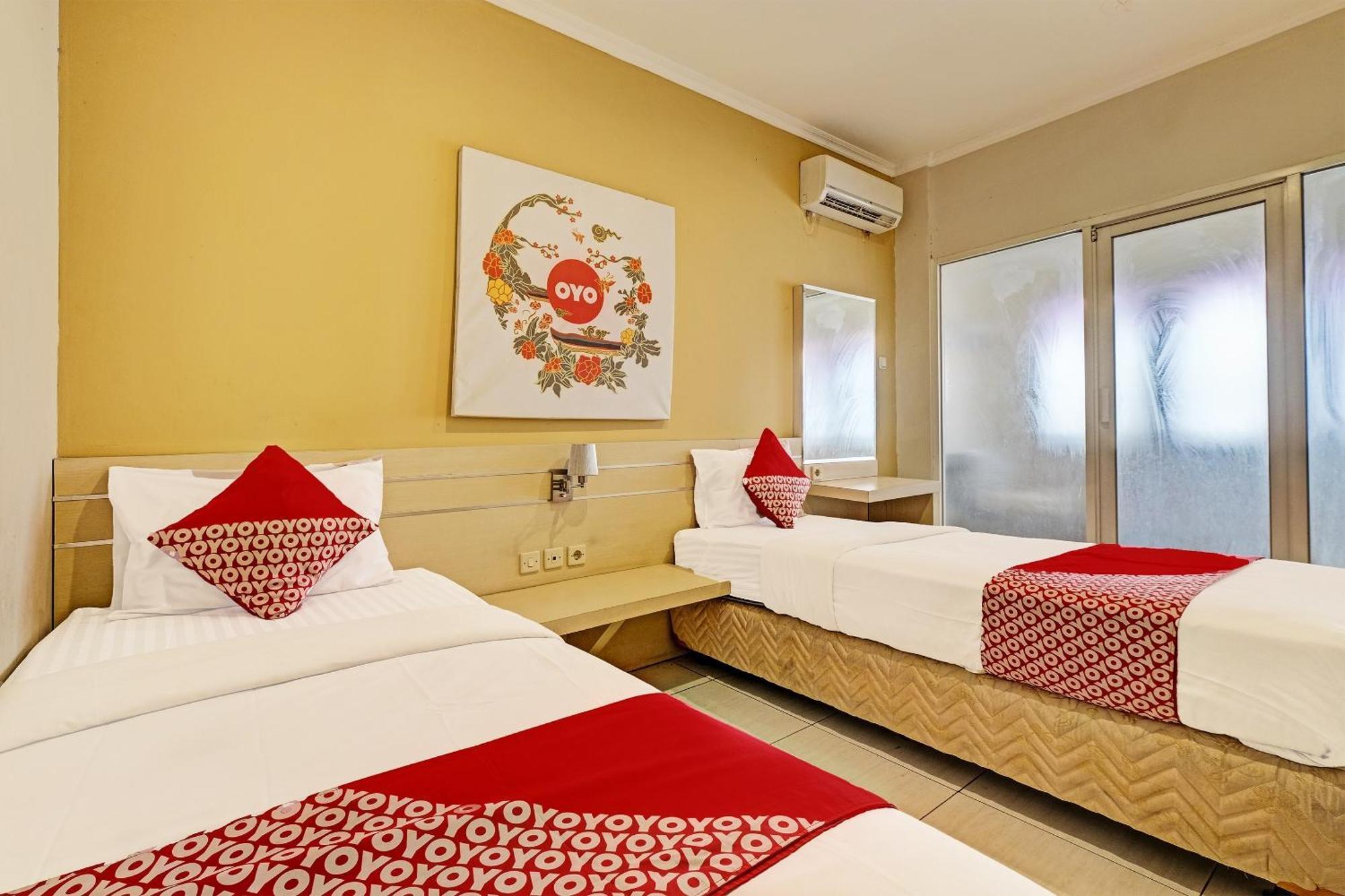 Sky Guesthouse Semarang Zewnętrze zdjęcie