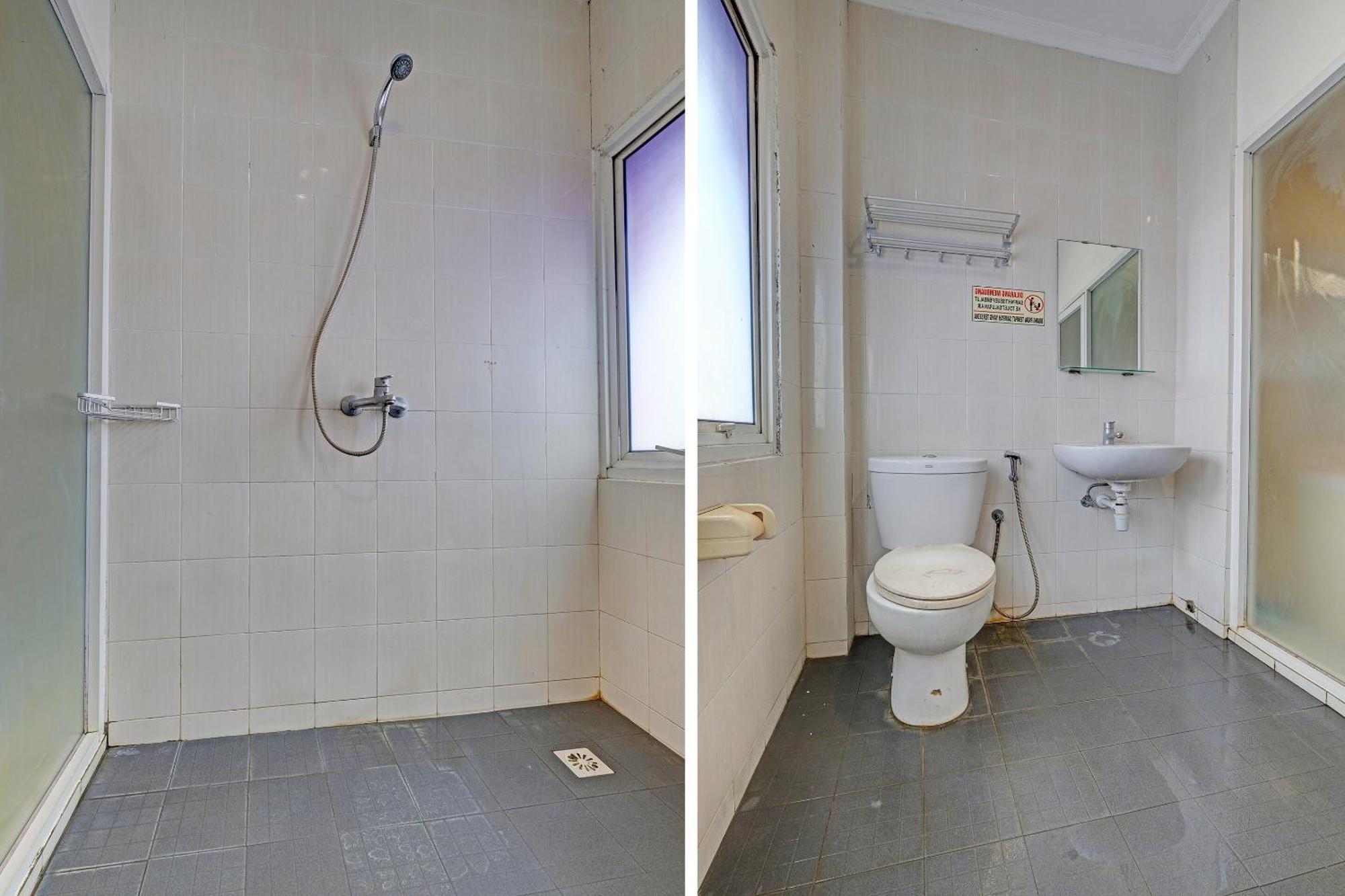 Sky Guesthouse Semarang Zewnętrze zdjęcie