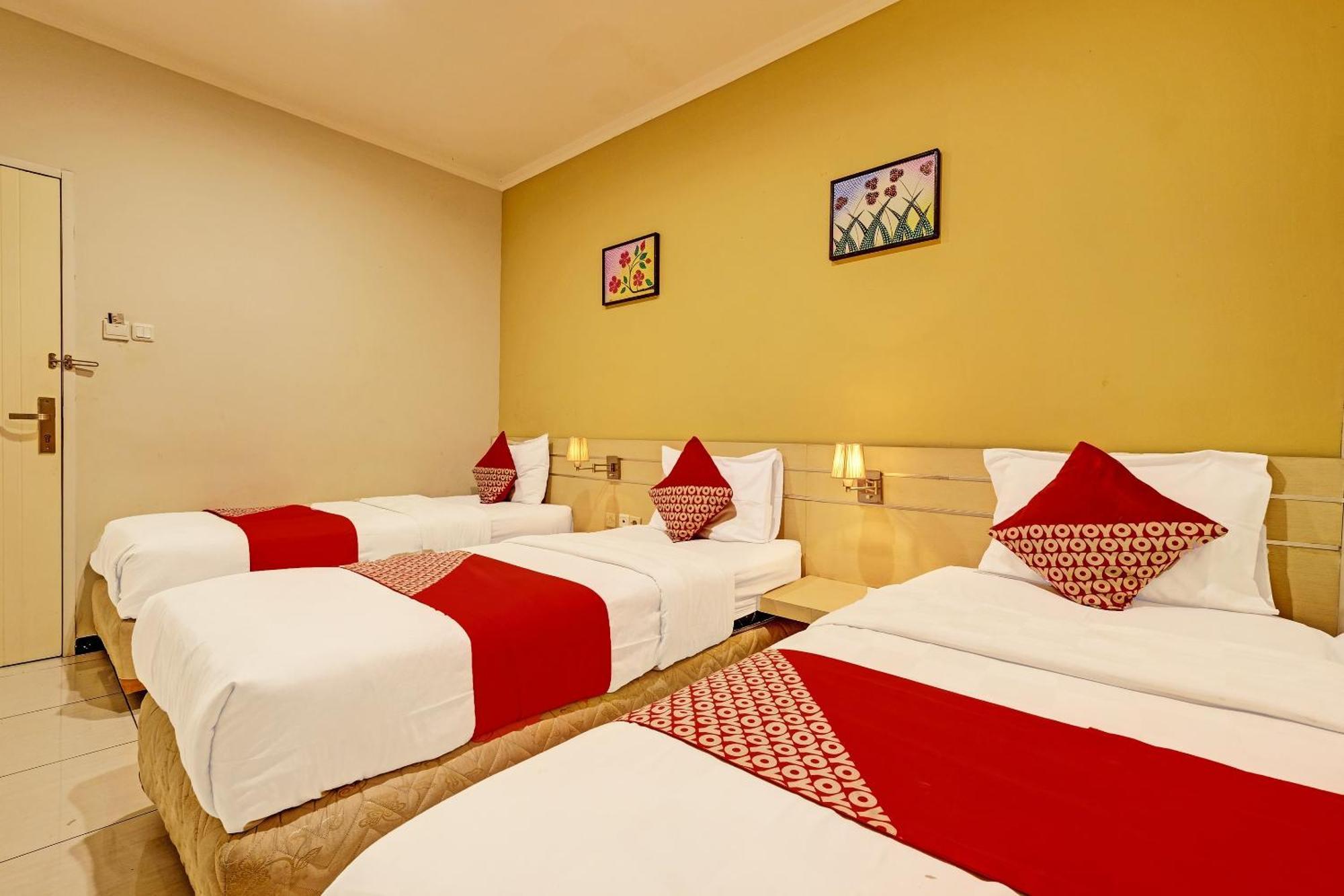 Sky Guesthouse Semarang Zewnętrze zdjęcie