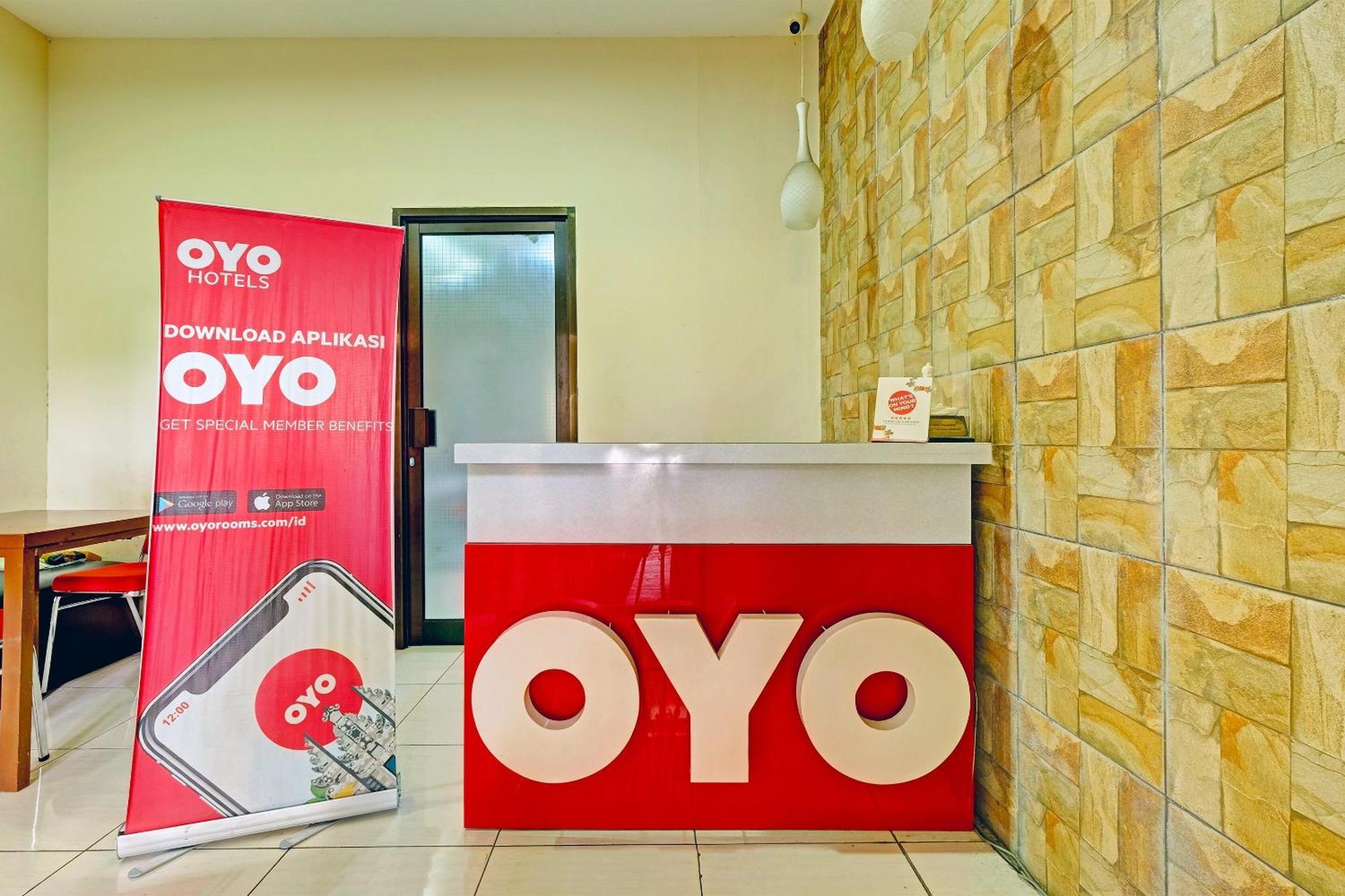 Sky Guesthouse Semarang Zewnętrze zdjęcie